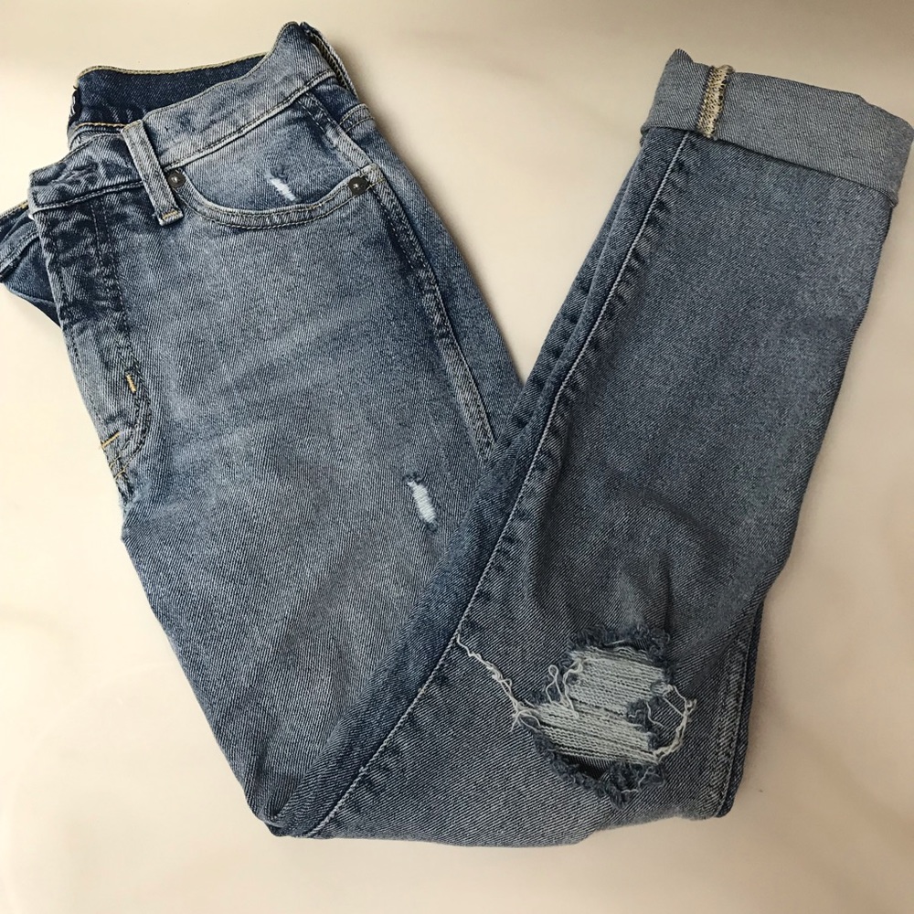 GAP petite jeans